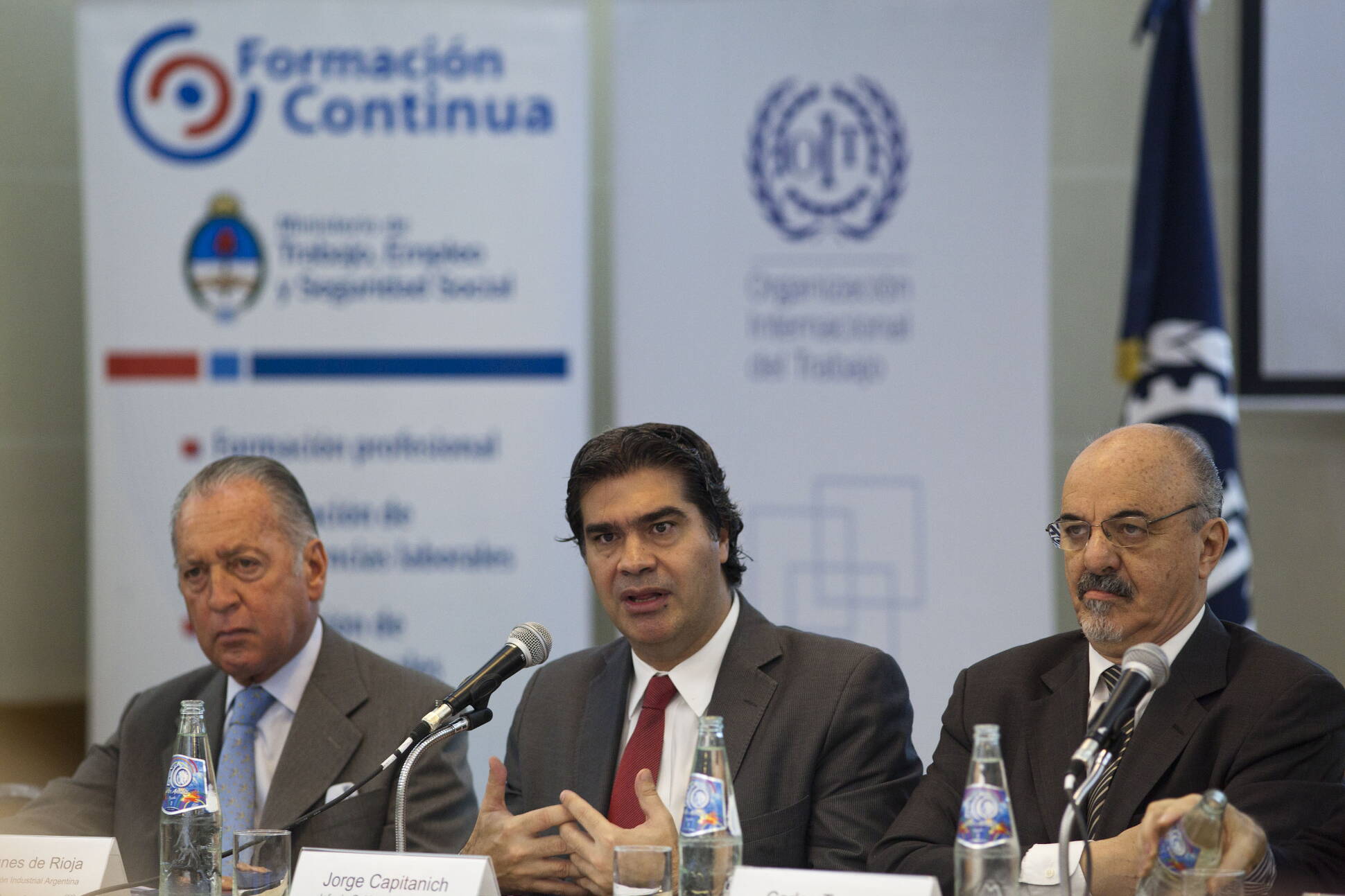 Capitanich participó del Primer Consejo Nacional de Formación Continua: Diálogo Social y Empleo