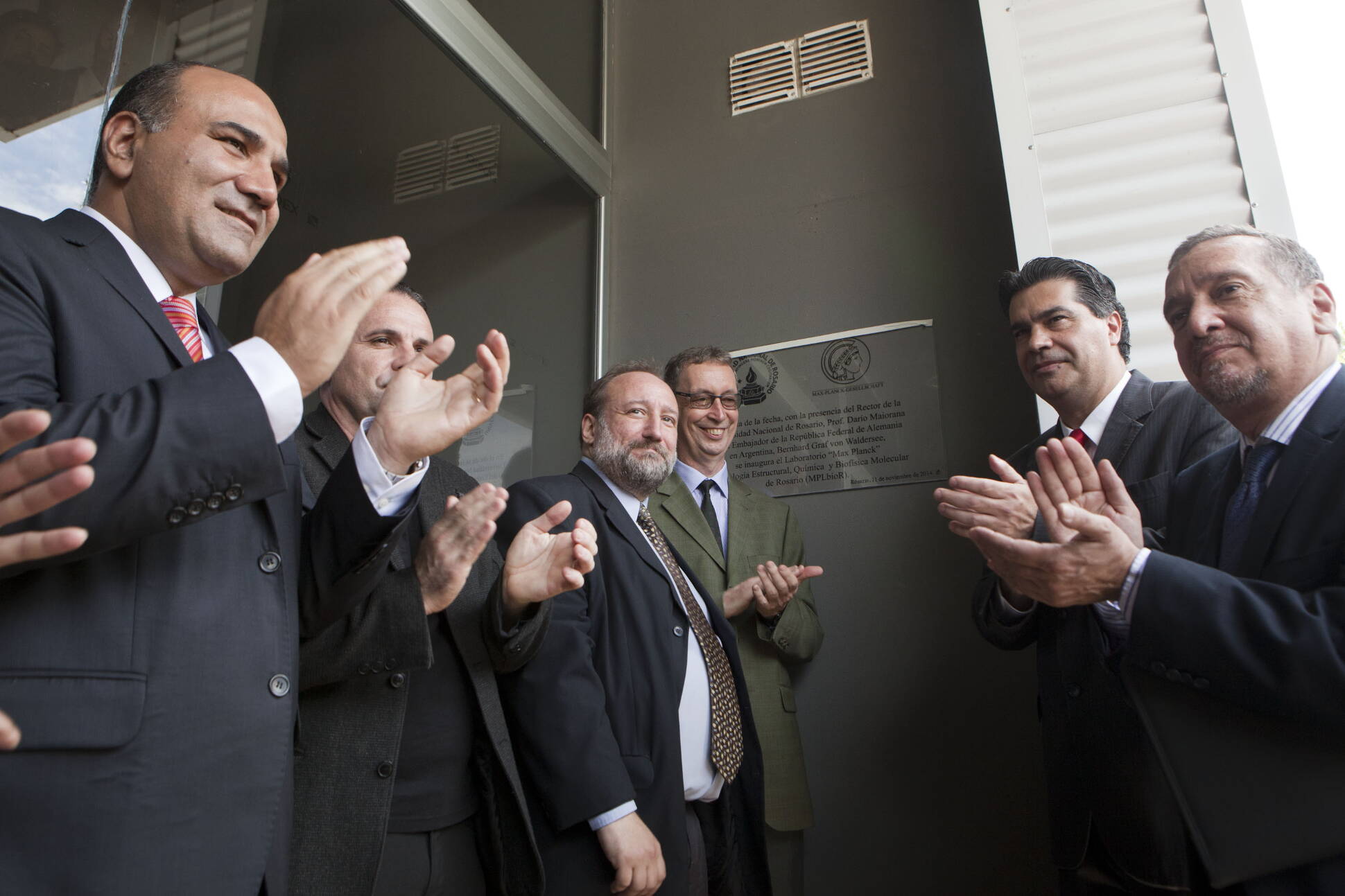 El Jefe de Gabinete y los ministros Manzur y Barañao en el Centro Max Planck de Rosario