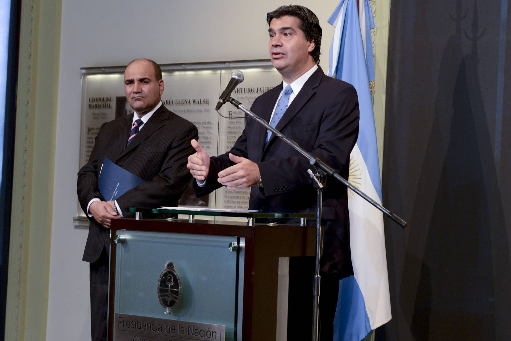 Declaraciones del jefe de Gabinete y el ministro de Salud, en Casa Rosada.
