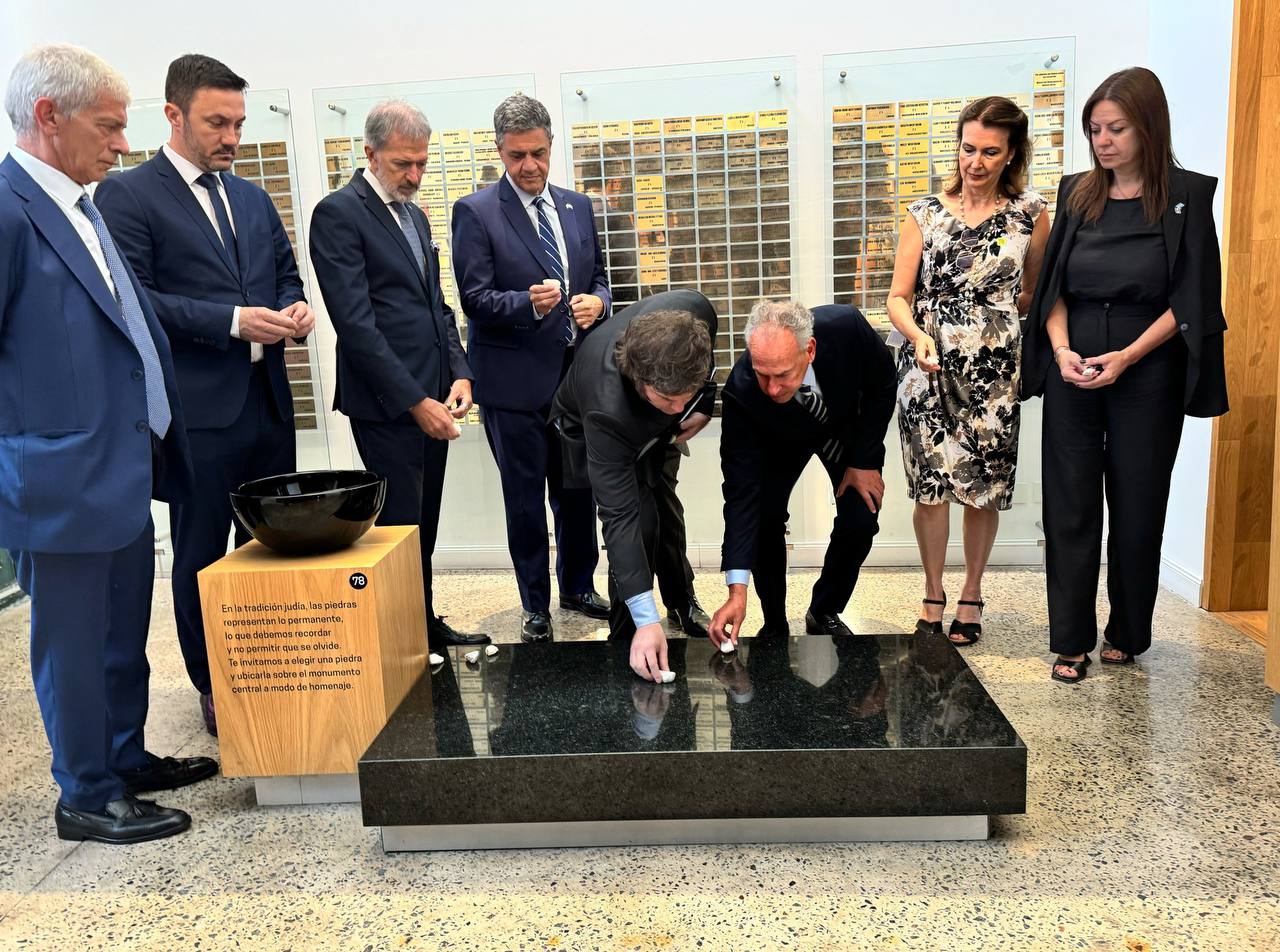 Milei participated in the commemoration of the International Day in Memory of the Victims of the Holocaust