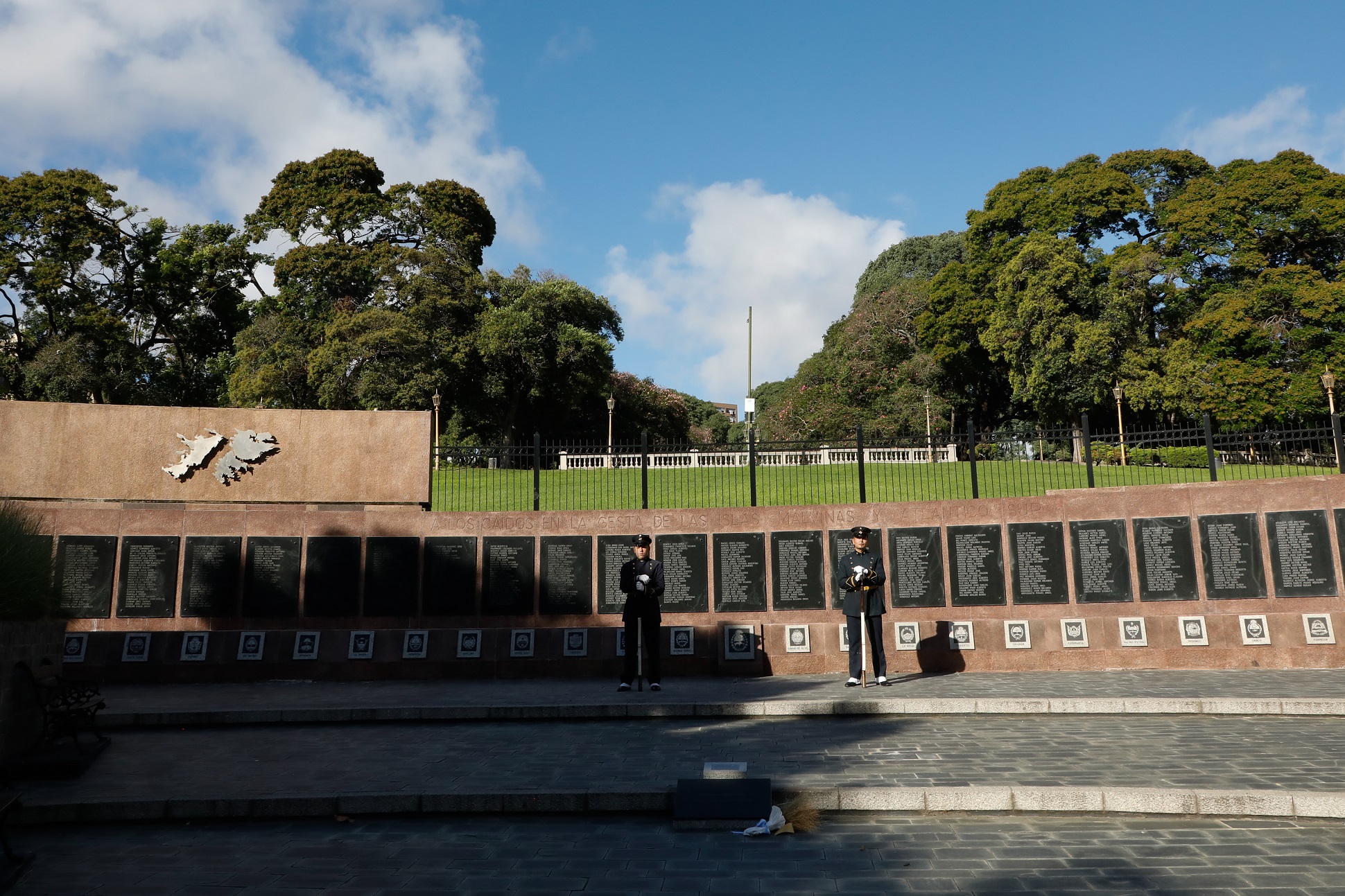 Malvinas Heroes: 2 April, National Day of the Veterans and the Fallen in the Malvinas War