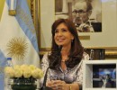 Cristina Fernández brinda un mensaje desde el Salón Científicos de Casa de Gobierno