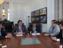 El jefe de Gabinete se reunió con el titular de YPF, en Casa Rosada