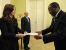 La jefa de Estado recibió las cartas credenciales de seis embajadores