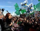 Necesitamos que todos los argentinos unidos, organizados y solidarios, defendamos este modelo, afirmó la Presidenta en San Luis 