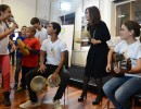 La Presidenta recibió a representantes de la compañía de teatro infantil cubana La Colmenita