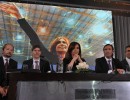 “Mientras yo sea Presidenta, con la soberanía y la dignidad de este país no se va a quedar nadie”, afirmó Cristina Fernández
